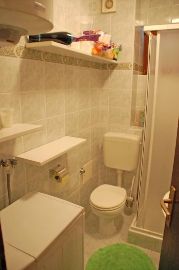Apartment Branko With Free Parking Ičići Zewnętrze zdjęcie