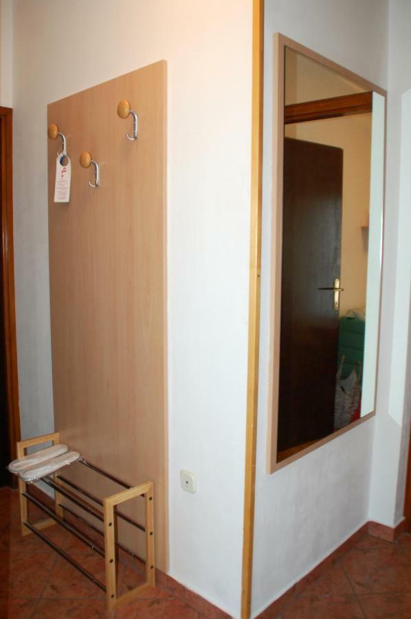 Apartment Branko With Free Parking Ičići Zewnętrze zdjęcie